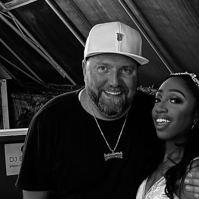 techtwelve's tweet card. techtwelve (@techtwelve) • Instagram photo