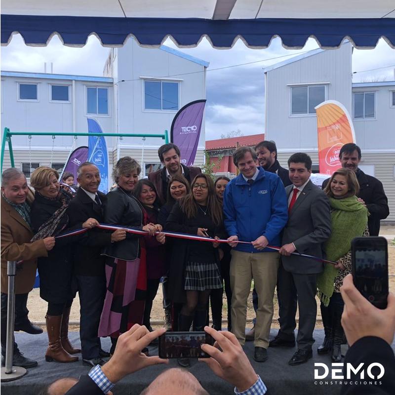 DemoConstru's tweet card. #ObrasDemo | Conjunto habitacional “Juanita de Los Andes” en Curacaví, Chile. ⠀ El viernes pasado realizamos la entrega de 48 viviendas y su correspondiente urbanismo en el conjunto habitacional...