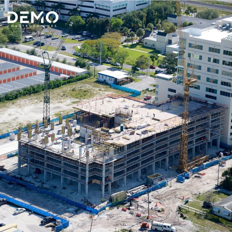 DemoConstru's tweet card. ObrasDemo | Demo Construcciones lleva a cabo la ejecución de Ivory 214 en Miami, Florida. Este es un edificio contemporáneo clase A+ con estándar de lujo funcional de uso mixto, que combina oficinas...