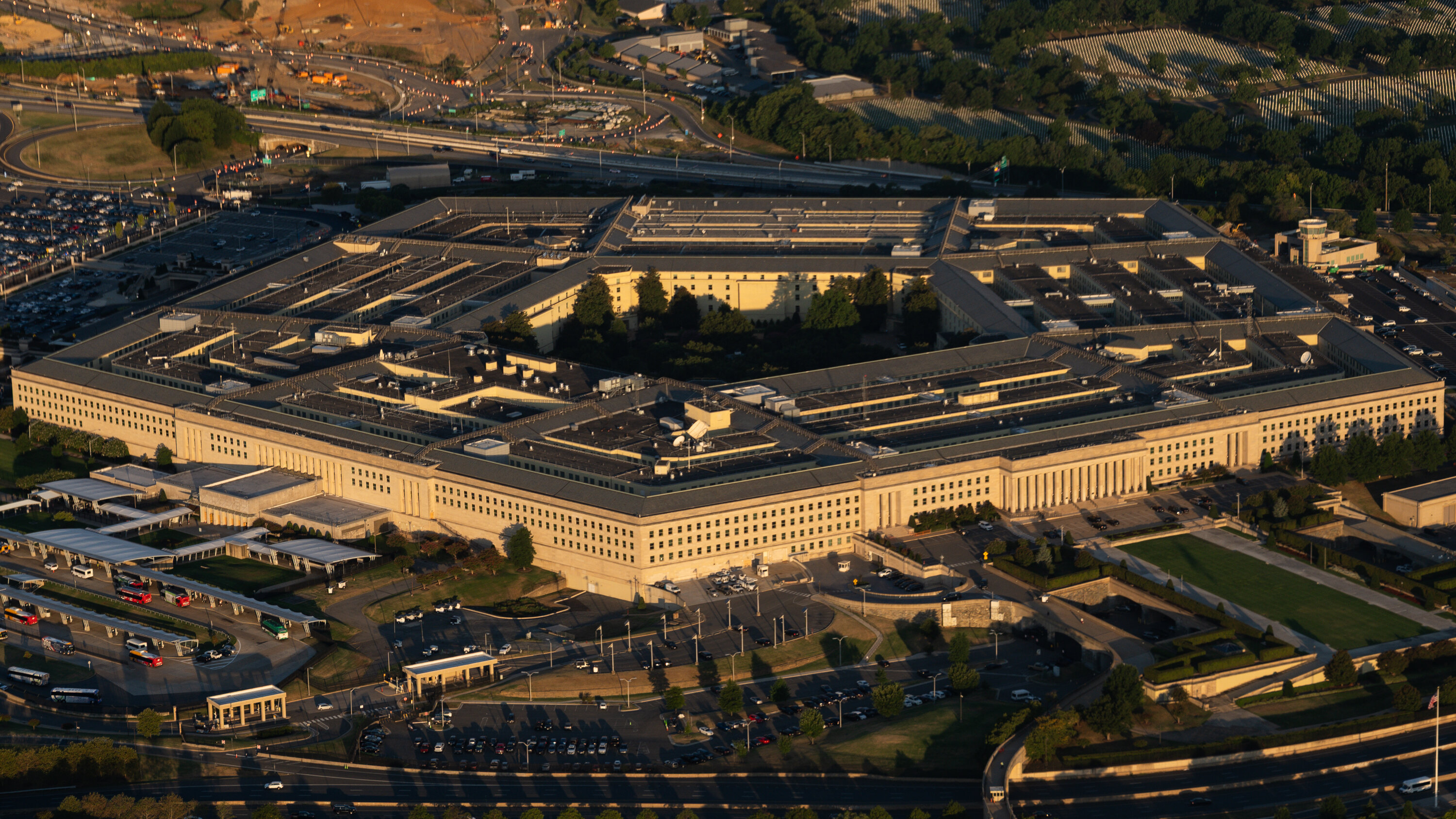 nytimes's tweet card. The company said in a lawsuit that the Defense Department’s new reporting restrictions infringed on the constitutional rights of journalists.