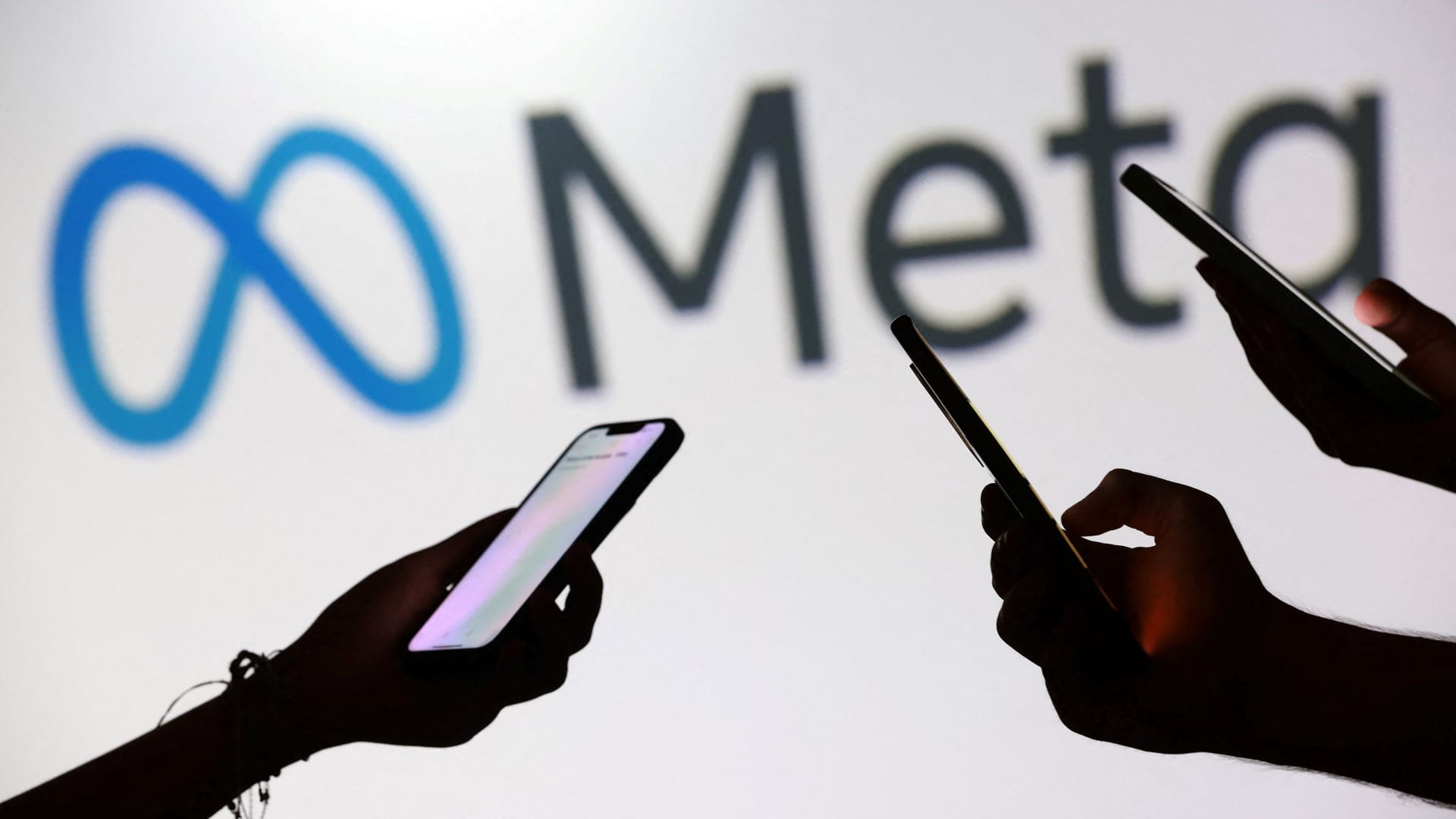 Alpha_Bronze's tweet card. The European bloc has launched an antitrust investigation into the social media giant over its WhatsApp AI policy.