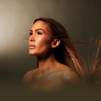 Tweet card summary image