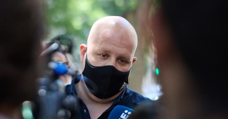 Tweet card summary image