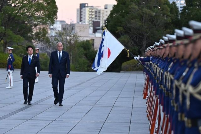 tribunegr's tweet card. Ο Υπουργός Εθνικής Άμυνας Νίκος Δένδιας ολοκλήρωσε την Πέμπτη 4 Δεκεμβρίου 2025, την επίσημη επίσκεψη στην Ιαπωνία.