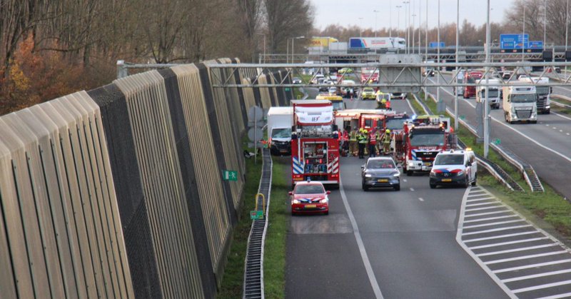 Ernstige aanrijding op A15 bij Gorinchem