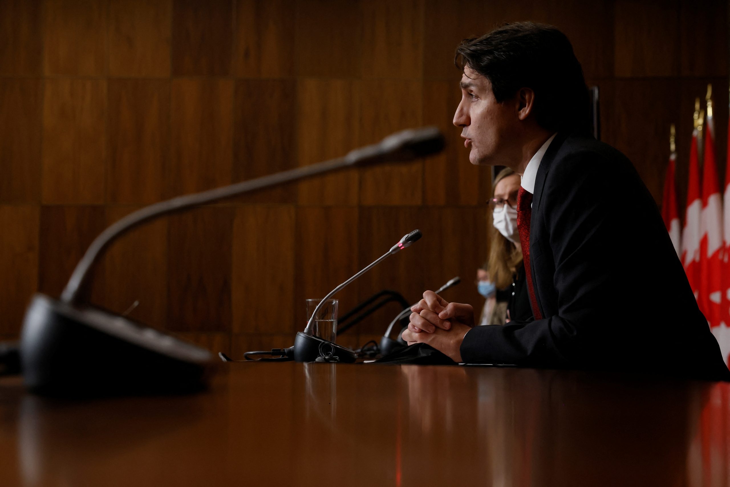 brianlilley's tweet card. LILLEY: Trudeau considers quarantine for fully vaxxed returning Canadians