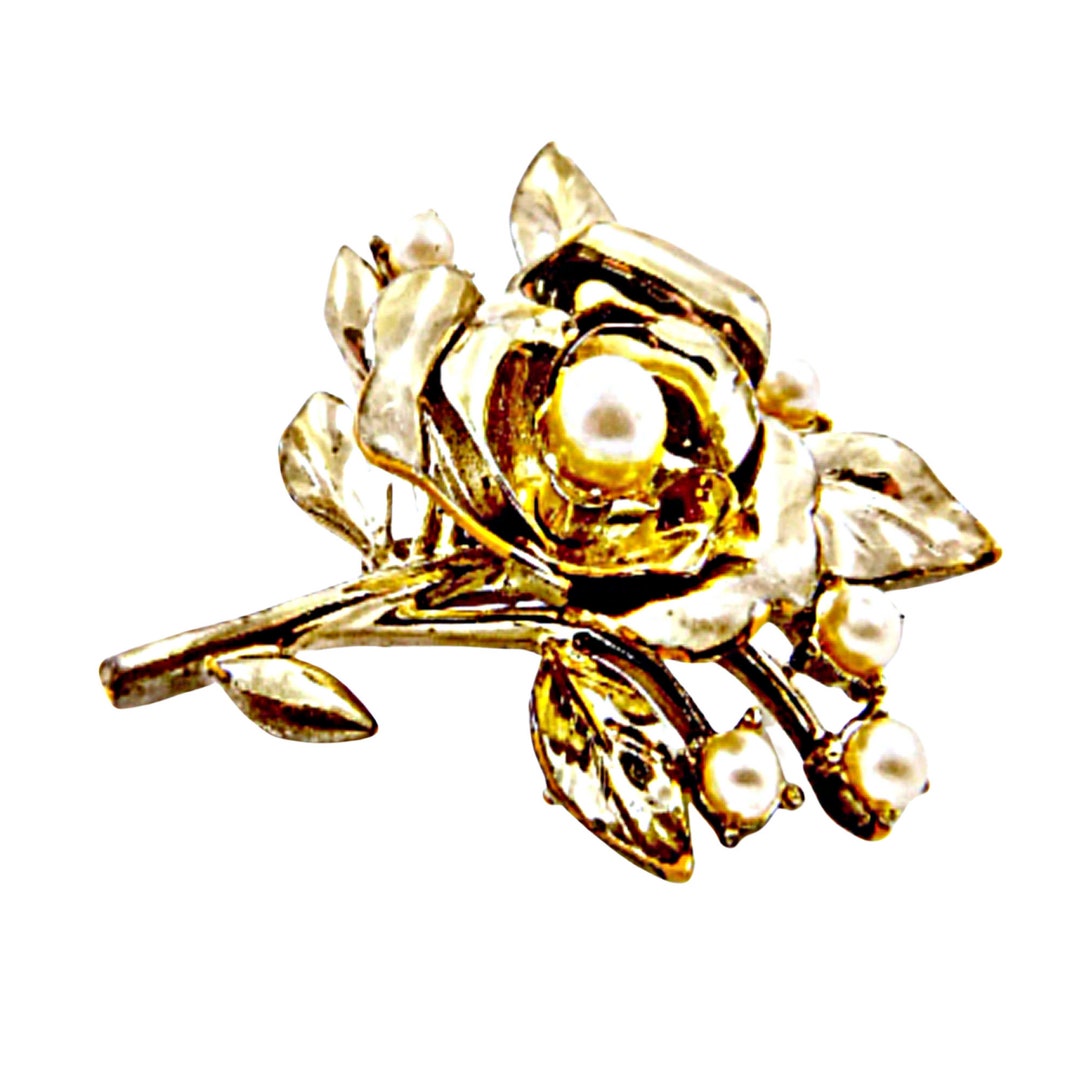 sallybrown29167's tweet card. This Brooches item is sold by EclecticVintager. Ships from Nags Head, NC. Listed on Dec 4, 2025