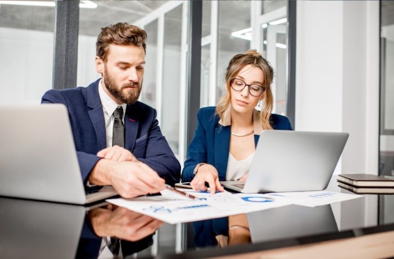 CRMSoftwareBlog's tweet card. Microsoft's latest release brings three tools to drive your sales and help your sales reps, including a new UI and AI agent.