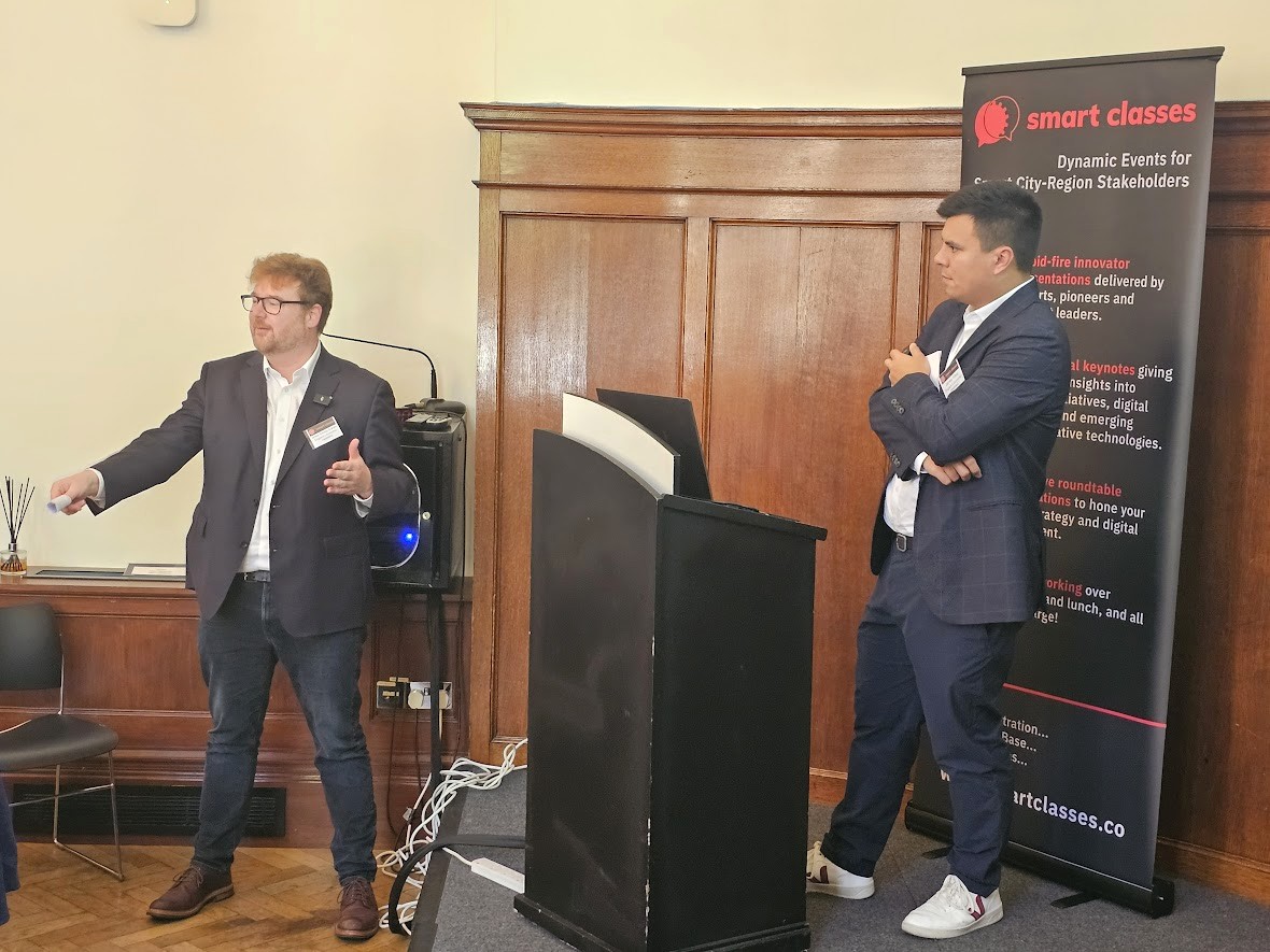 SmartClassesUK's tweet card. Hone your smart strategy! Learn from our latest Smart Class retrospectives, insightful expert views, industry leading research, case studies and more.