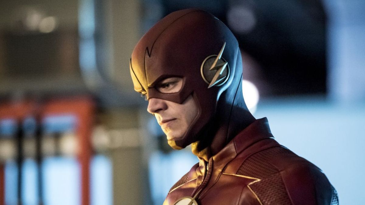 fossbytes14's tweet card. Once again, Warner Bros. has shifted the release date for DC's long-awaited The Flash, only this time, it has moved up one week in June 2023.