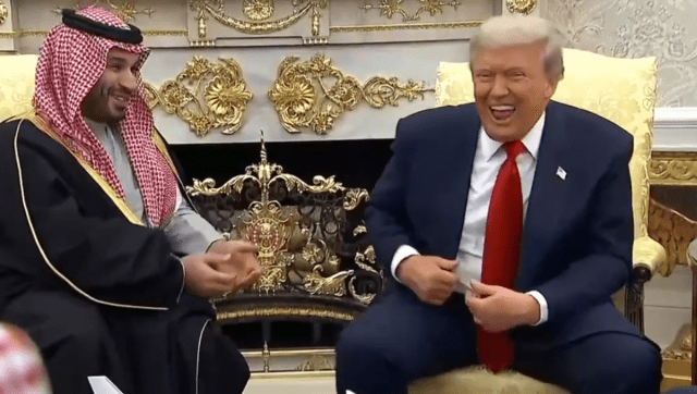 bobcesca_go's tweet card. Ms. Halligan Was Not A Puppet — Pre-order the reissue of Yes Symphonic Live, featuring new artwork by Bob. Donald signed the bill to release the Epstein Files. Donald called Epstein on Electi…