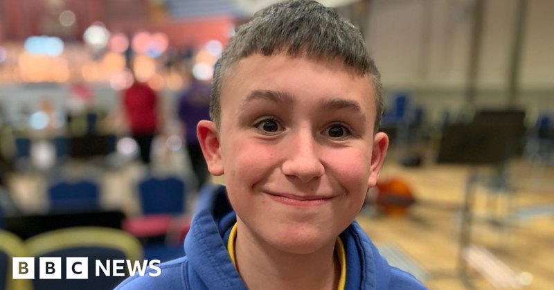 Tweet card summary image