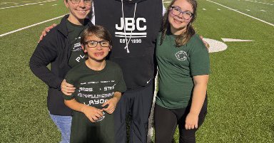 Tweet card summary image