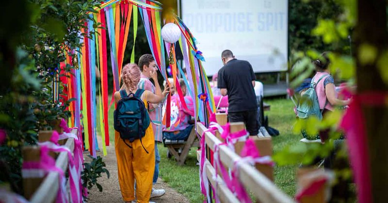 Tweet card summary image