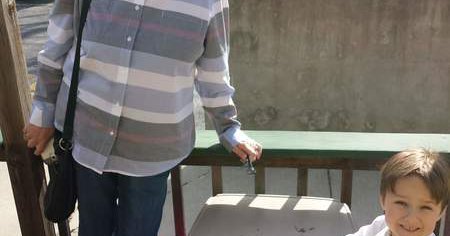 Tweet card summary image