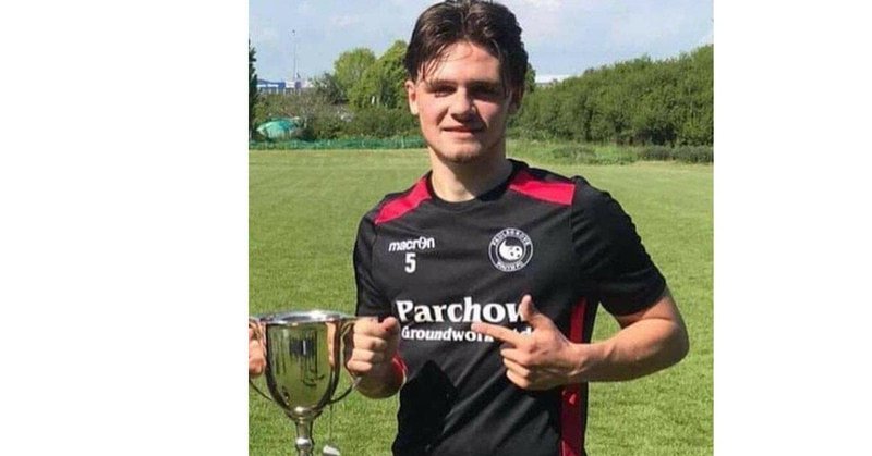 Tweet card summary image