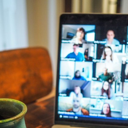 Tweet card summary image