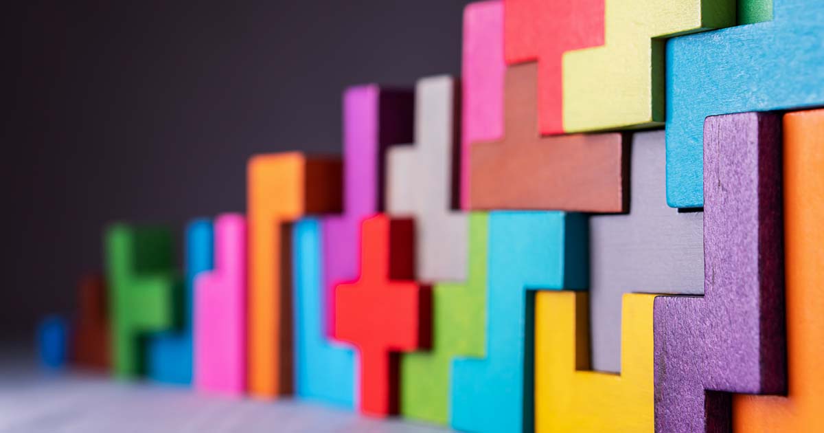 ReactDOM's tweet card. Maja Wichrowska and Tae Kim, engineers at Airbnb, explained how Airbnb’s design system evolved its architecture and implementation in response to business and technical challenges encountered.