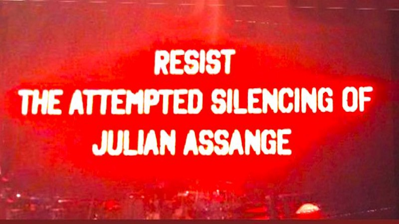 caitoz's tweet card. As attempts to evict Julian Assange from the Ecuadorian embassy in London get more and more aggressive, we are seeing a proportionate…