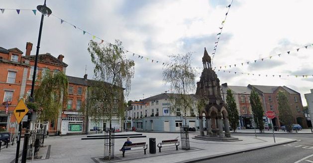 Tweet card summary image