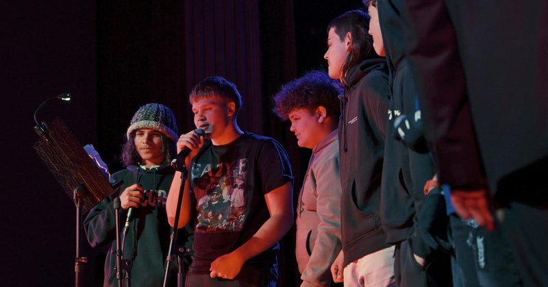 Tweet card summary image