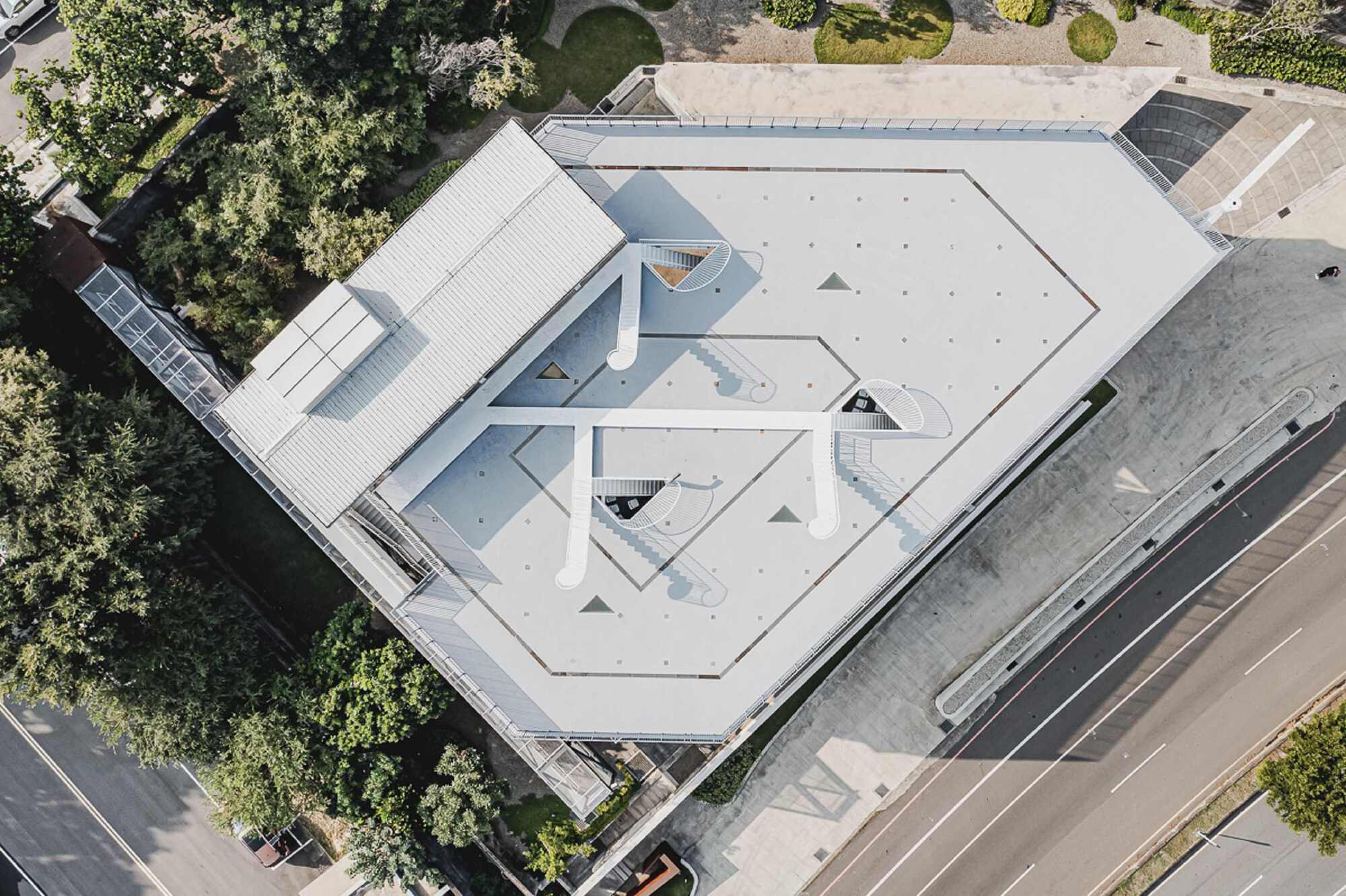 burr_group's tweet card. At 10 meters high these structures invite you to explore and experience space anew. #spatialdesign #steelarchitecture