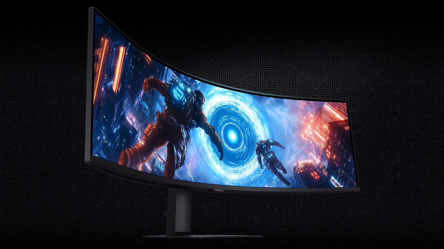 AndroidAuth's tweet card. Are you looking for an awesome gaming monitor? Samsung has some of the best ones, and these two are very nicely discounted right now!
