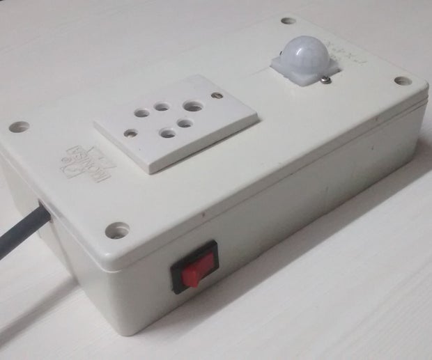 dinumechaguy's tweet card. Wifi Switch Board or Smart Plug With Esp8266, Attiny 85 & PIR Sensor With Android App: The Wifi Arduino 85 is a small board with ESP8266 -01 module, Attiny85 micro controller and a relay. It Also has...