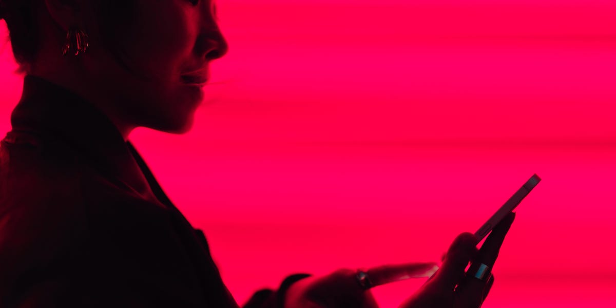 TechInsider's tweet card. Test your AI knowledge with this jargon quiz covering artificial intelligence, machine learning, and current tech terms used by experts and execs.