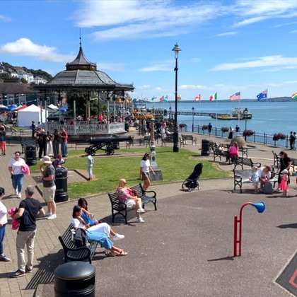 Tweet card summary image