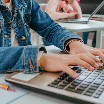 Tweet card summary image