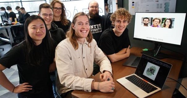 Tweet card summary image