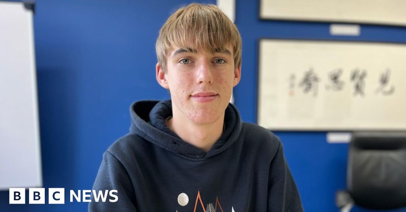 Tweet card summary image