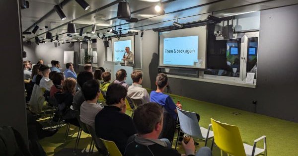 Tweet card summary image