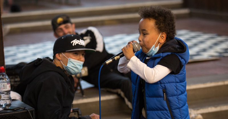 Tweet card summary image