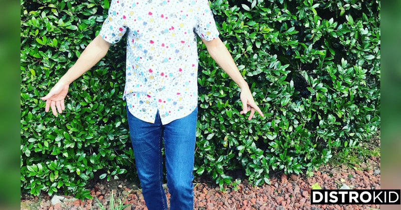 Tweet card summary image