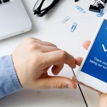 Tweet card summary image