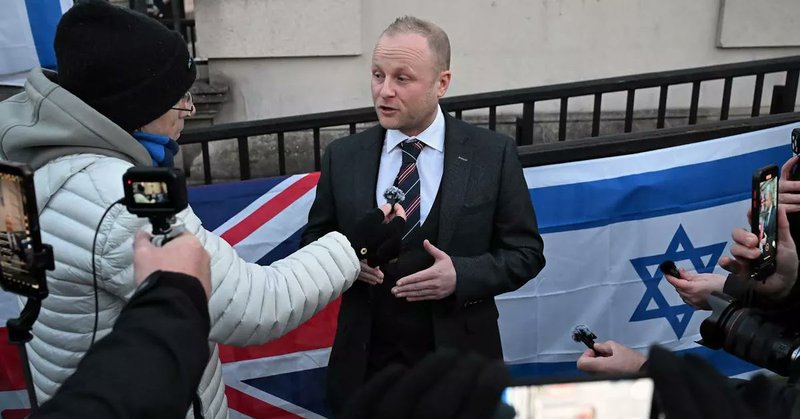 Tweet card summary image