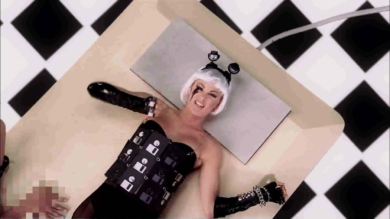 JavaTutorialTV's tweet card. Lady Java