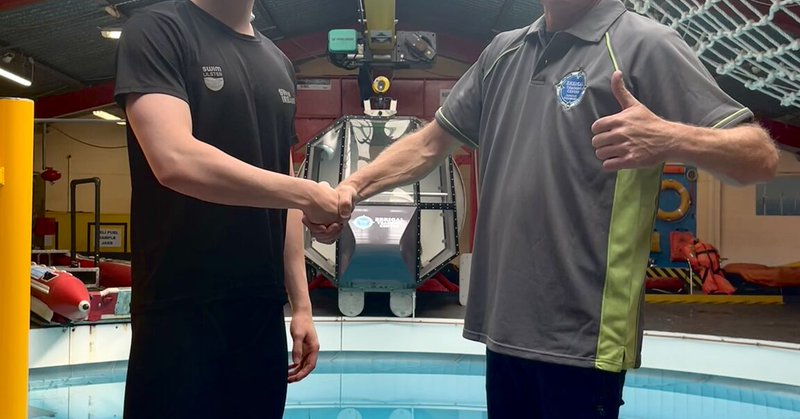 Tweet card summary image