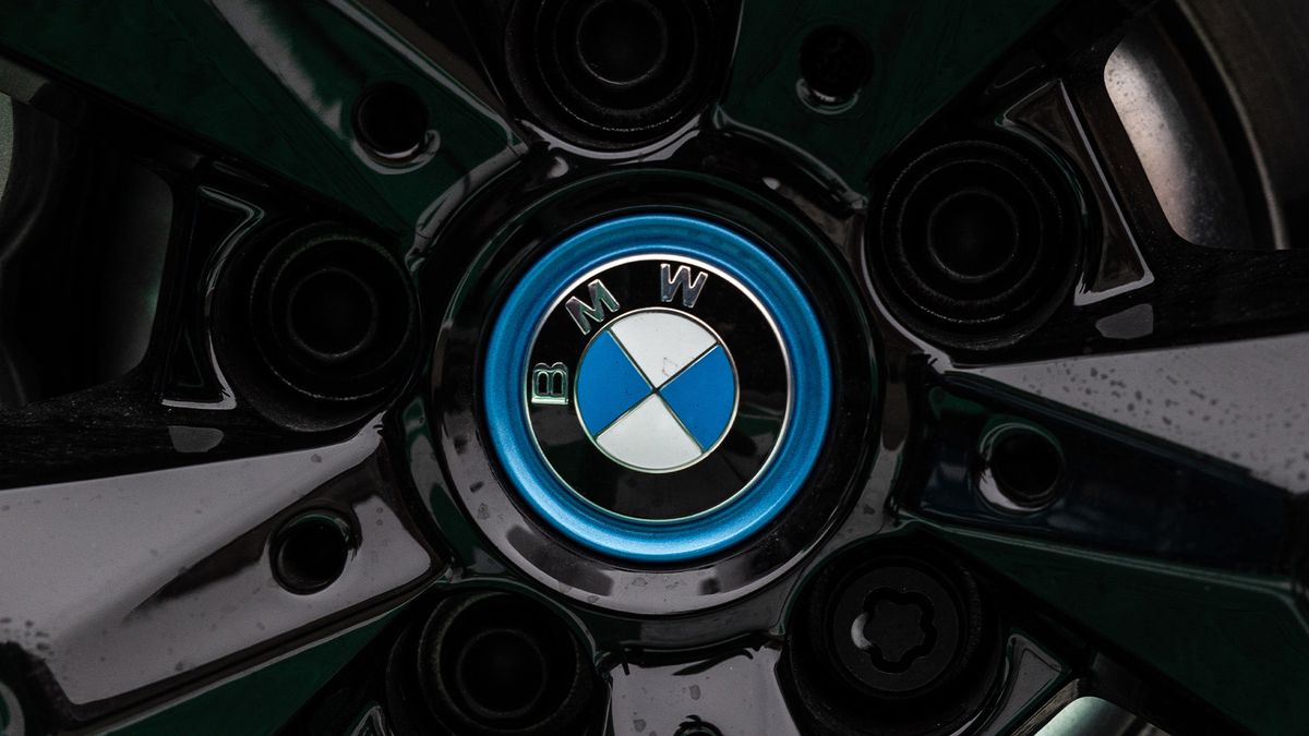 ComputerArts's tweet card. The brand sells heart over horsepower.