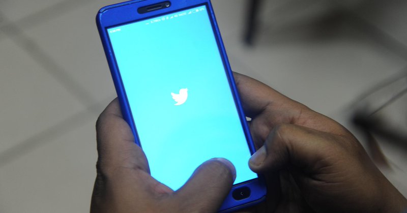 Tweet card summary image