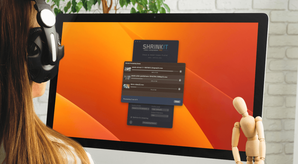 EspinalLab's tweet card. An easy-to-use video compressor app that lets you shrink your large video files to a smaller size without losing quality. Try ShrinkIt today!