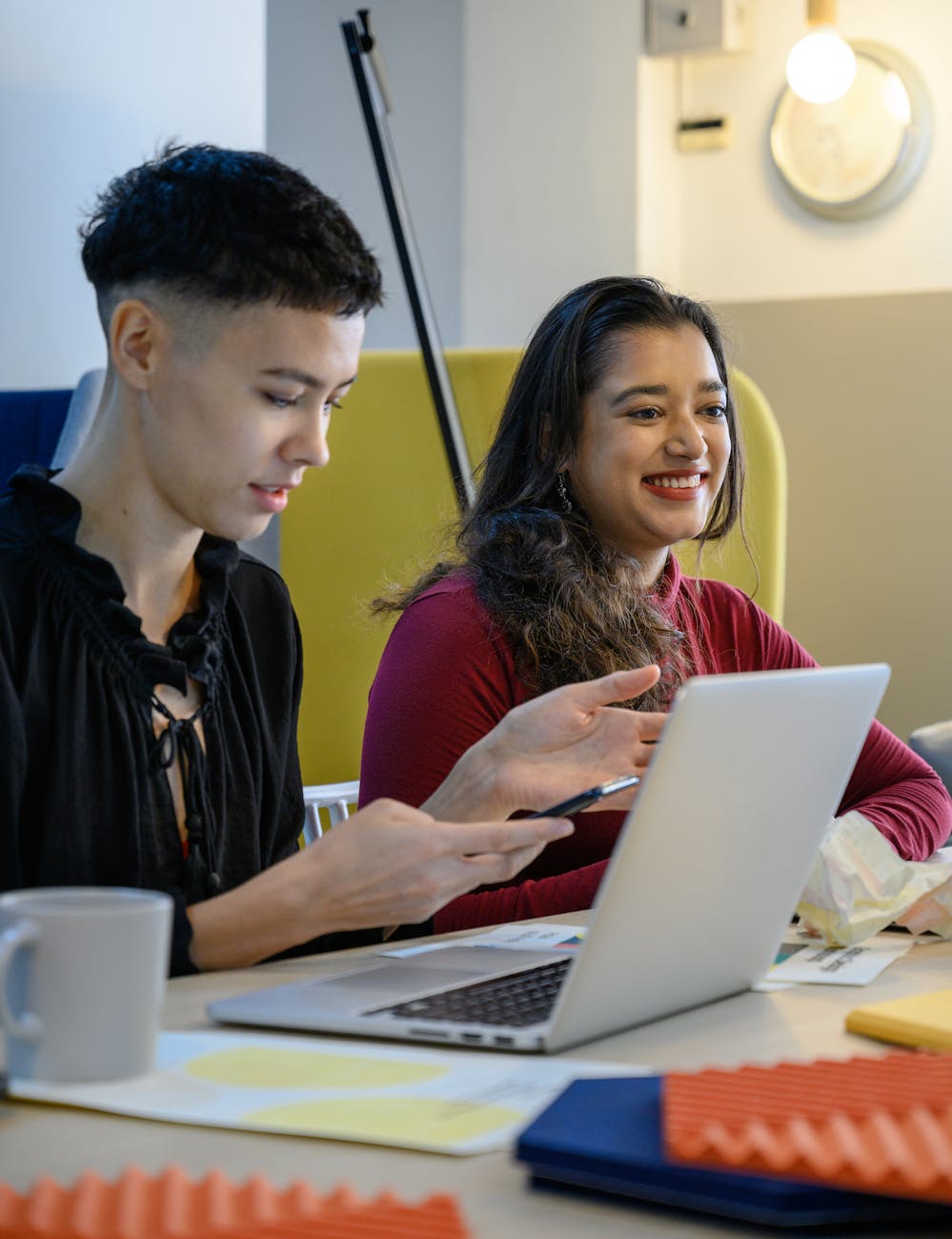 jivoicenow's tweet card. Discover how combining DevOps and Agile methodologies can revolutionize your workflow. Learn key principles, practices, and tools for faster, better software delivery.