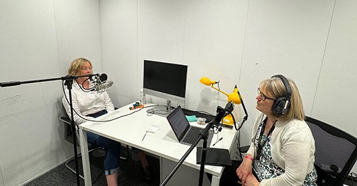 Tweet card summary image