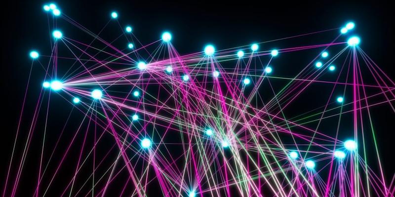 TigerGraphDB's tweet card. Graph databases are finding new use cases in sales, ecommerce, healthcare, financial services, fraud detection and much more.