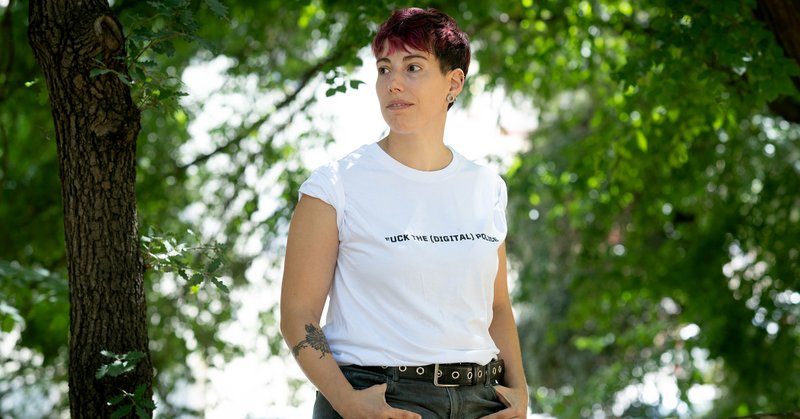 Tweet card summary image