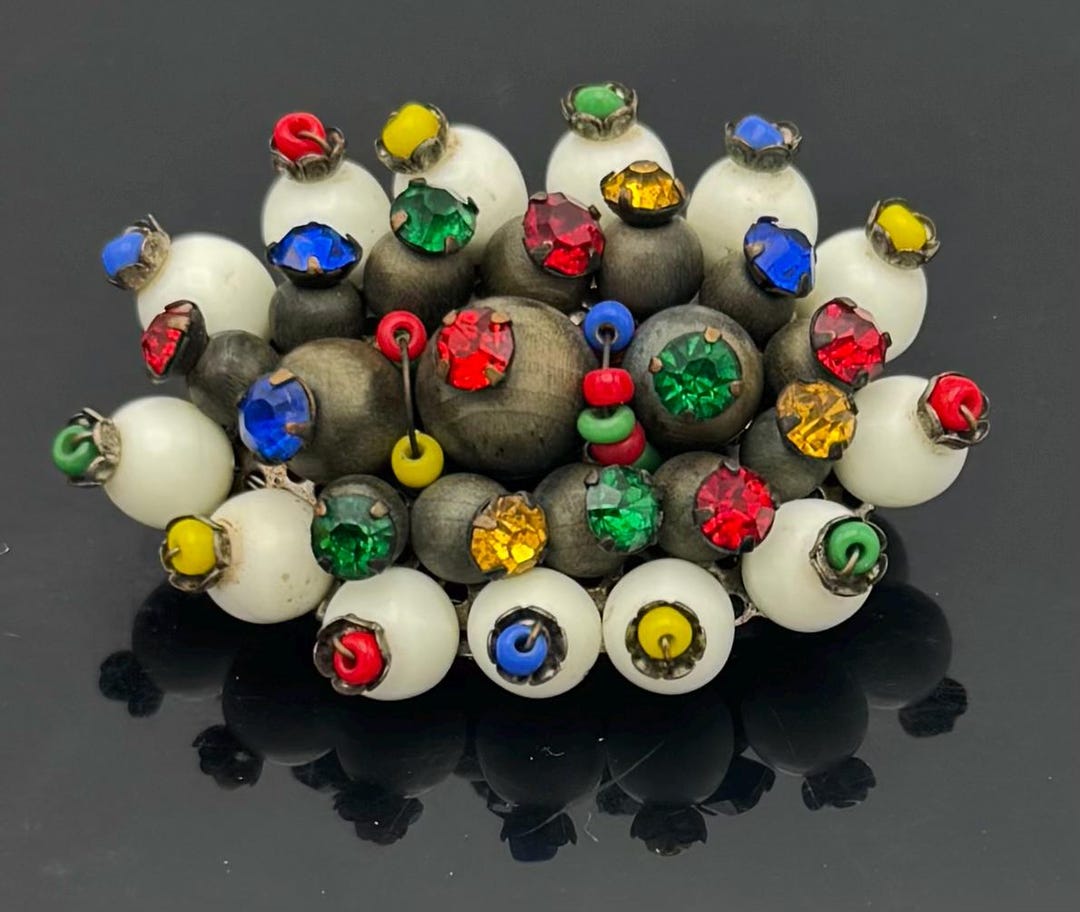 serendipitytrea's tweet card. This Brooches item is sold by serendipitytreasure. Ships from Huntington Beach, CA. Listed on Dec 7, 2025