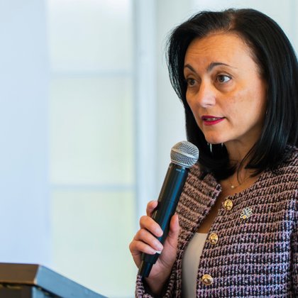 Tweet card summary image