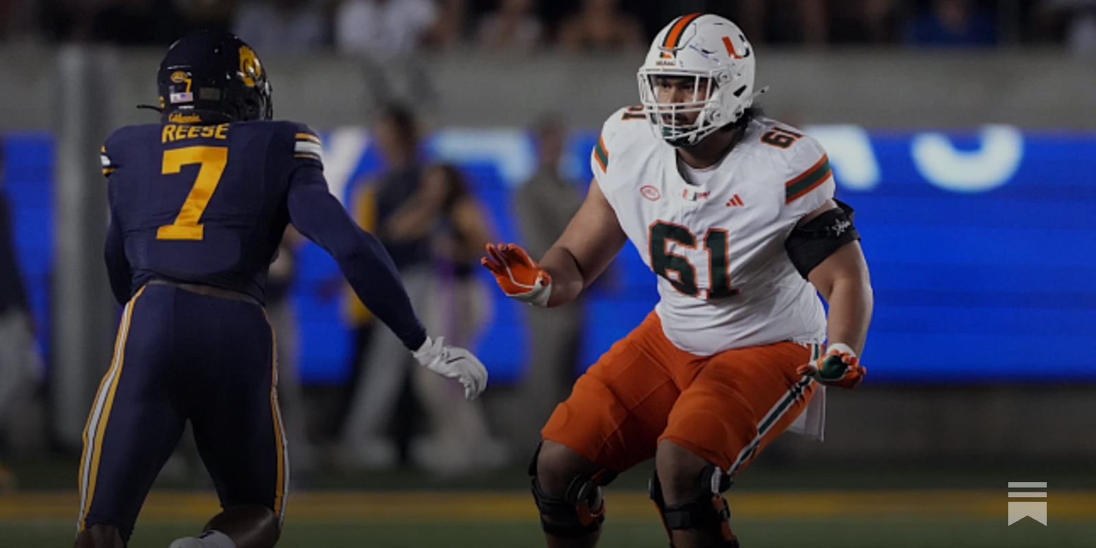 zhangzhang_play's tweet card. Mauigoa Big or Mauigoa Home